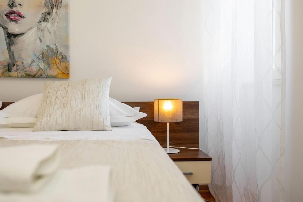 Apartman Klara Bacvice Split Buitenkant foto