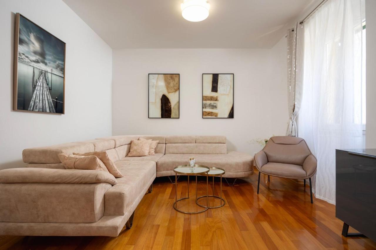 Apartman Klara Bacvice Split Buitenkant foto
