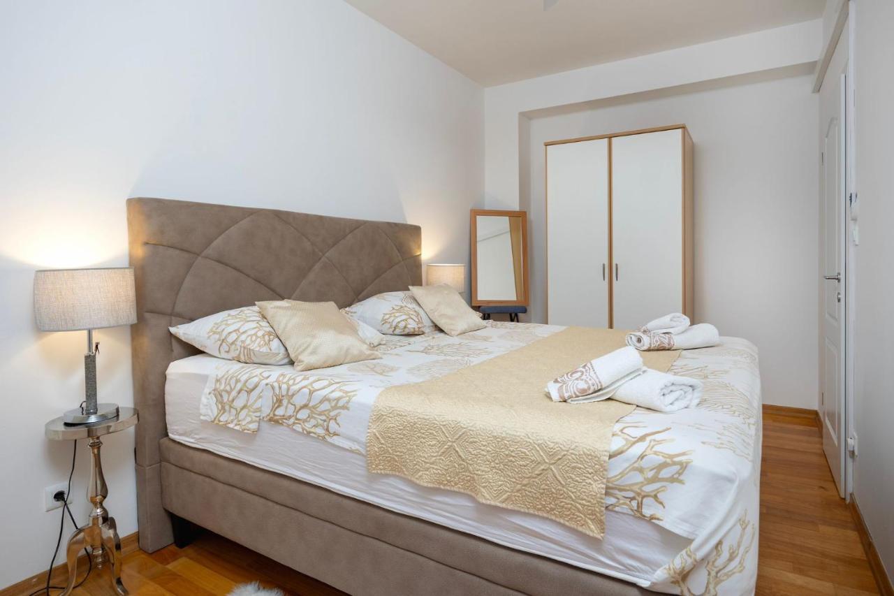 Apartman Klara Bacvice Split Buitenkant foto